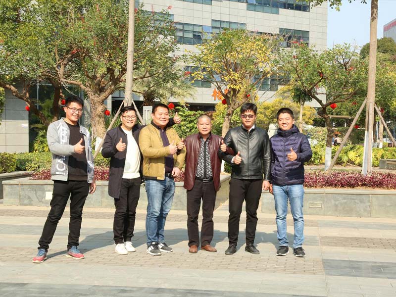 1578983603684048346.jpg 4.jpg